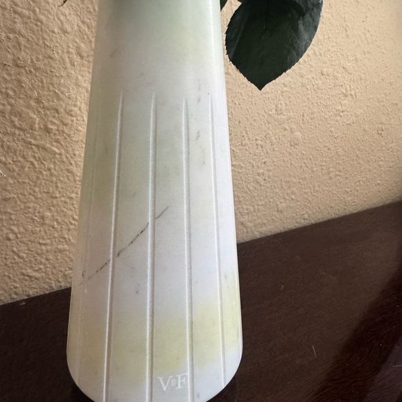 Venus et fleur - Picture 2 of 2